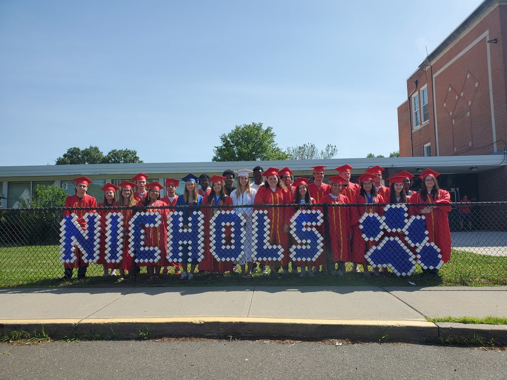 Senior Walk at Nichols School
